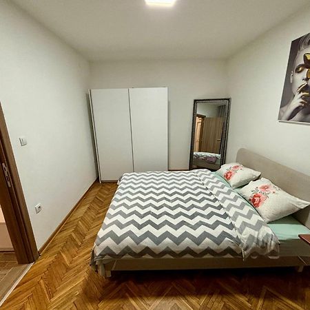 Apartment Milos Belgrad Exterior foto