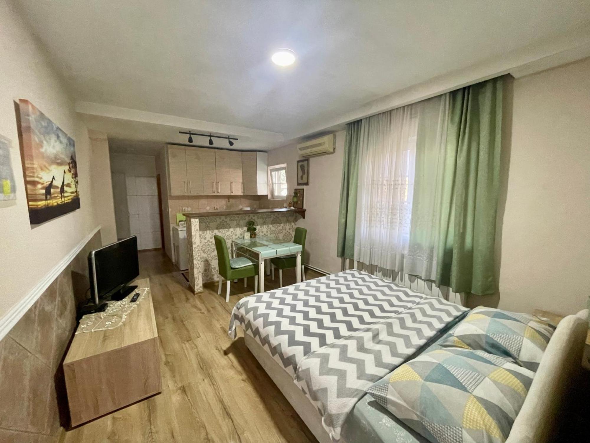 Apartment Milos Belgrad Exterior foto