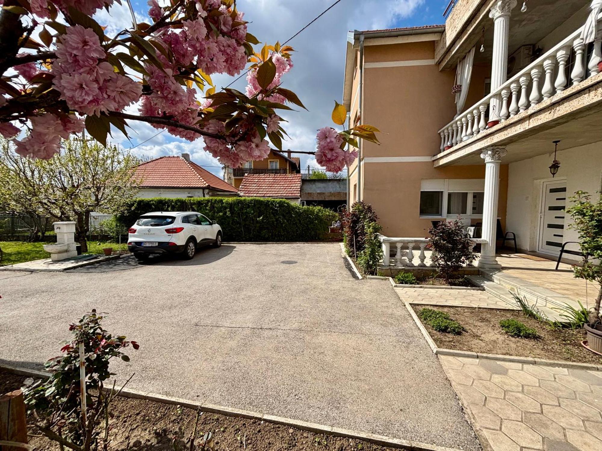 Apartment Milos Belgrad Exterior foto